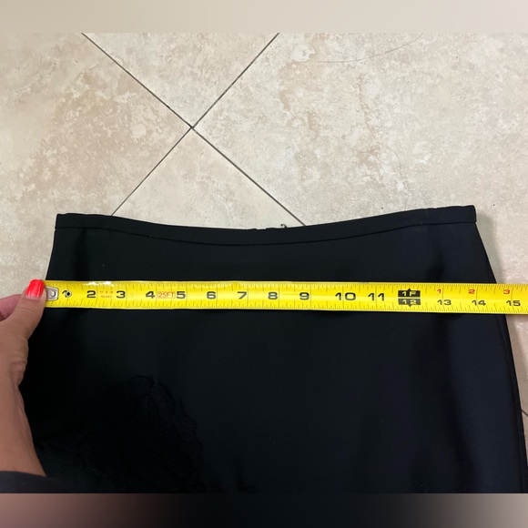 Black fringe skirt with embroidered floral details, Size S - Picture 5 of 5